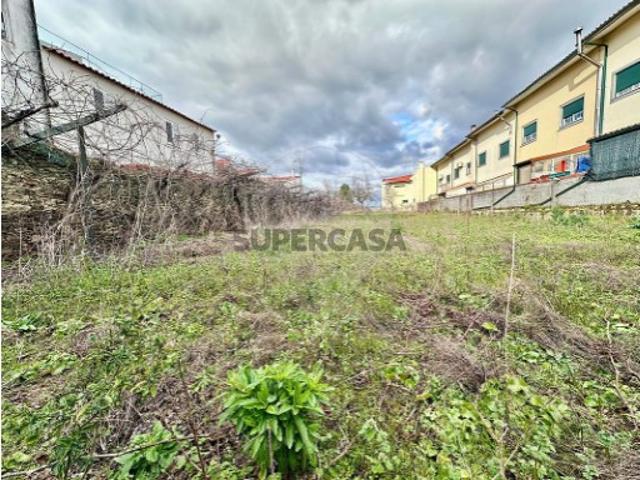 Terreno venda em Nagoselo Do Douro, Viseu