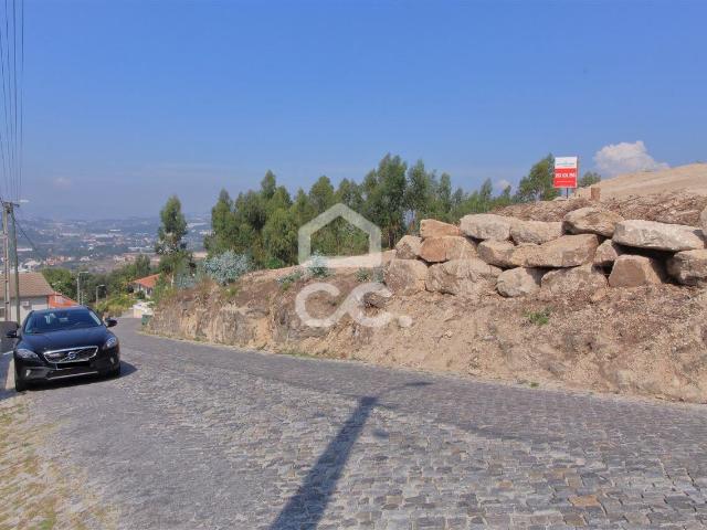 Terreno venda em Santo Tirso, Porto