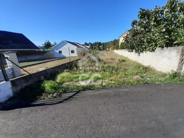 Terreno venda em Santa Cruz/Trindade e Sanjurge, Chaves