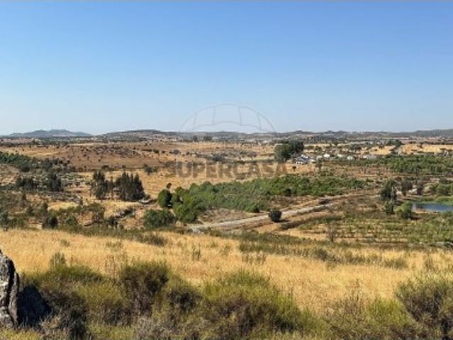 Terreno venda em Santiago Maior, Évora