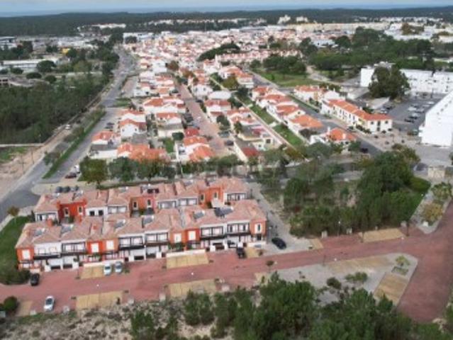 Terreno venda em Santiago Do Cacém, Setúbal