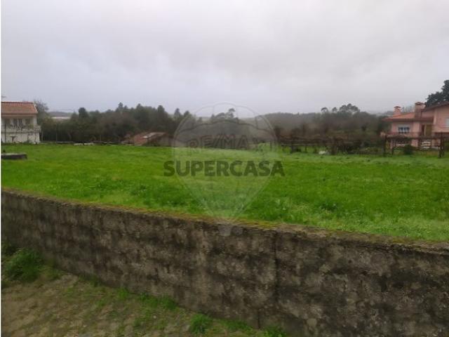 Terreno venda em Santo Tirso, Porto