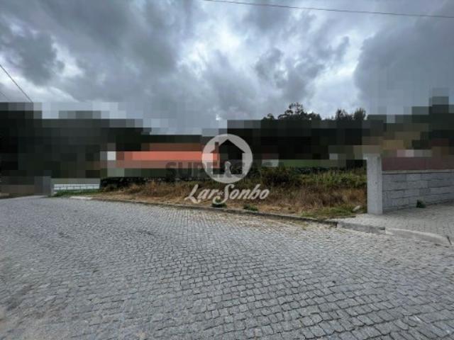 Terreno venda em Santo Tirso, Porto