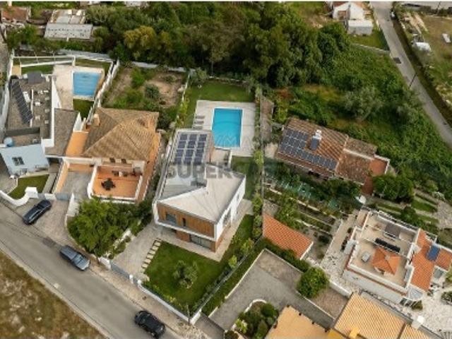 Terreno venda em Azeitão (São Lourenço e São Simão), Setúbal