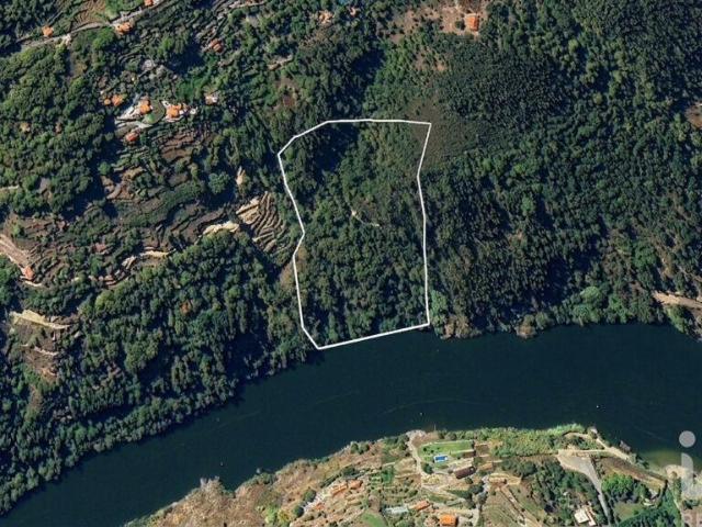Terreno venda em Tarouquela, Viseu
