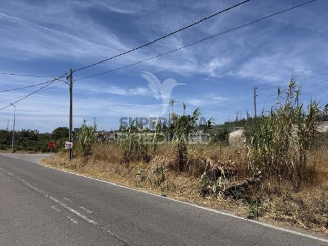 Terreno venda em Ourém, Santarém