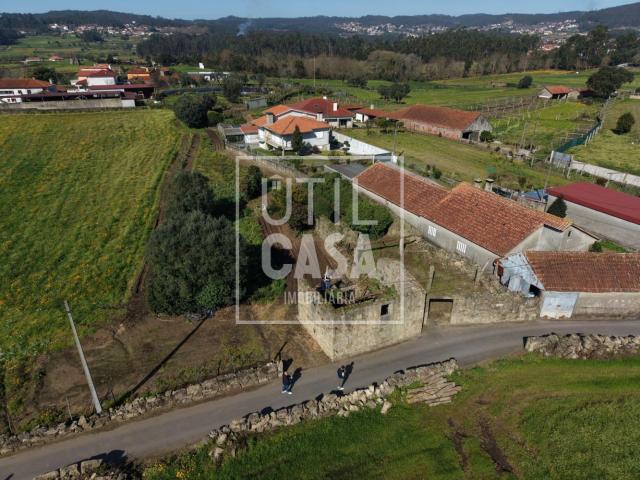 Terreno venda em Vila Cova e Feitos, Barcelos
