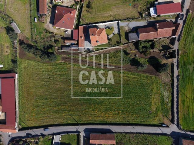 Terreno venda em Vila Cova e Feitos, Barcelos