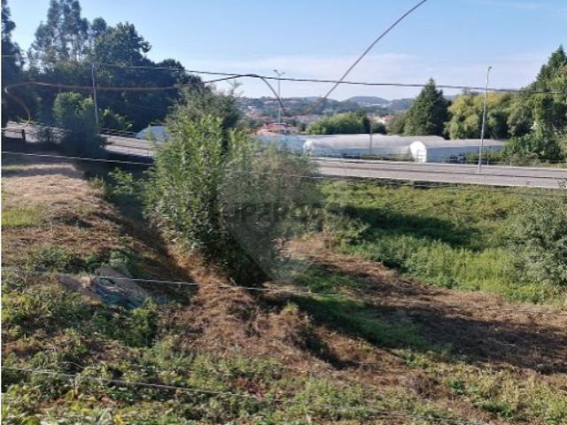 Terreno venda em Oliveira De Azeméis, Aveiro