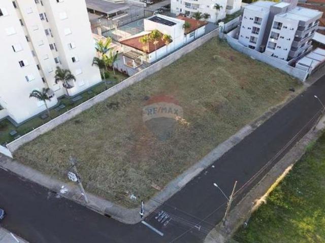 Terreno venda em Região Imediata de Botucatu, Botucatu