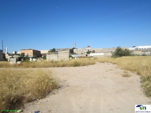 Terreno en alquiler en Urbanización Amelia, Zaragoza
