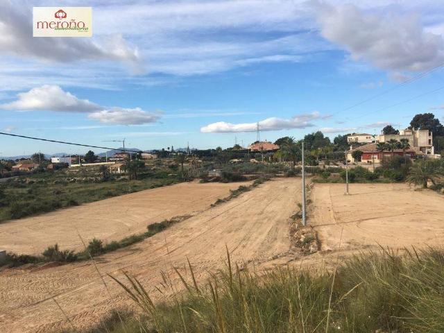 Terreno en alquiler en Elche
