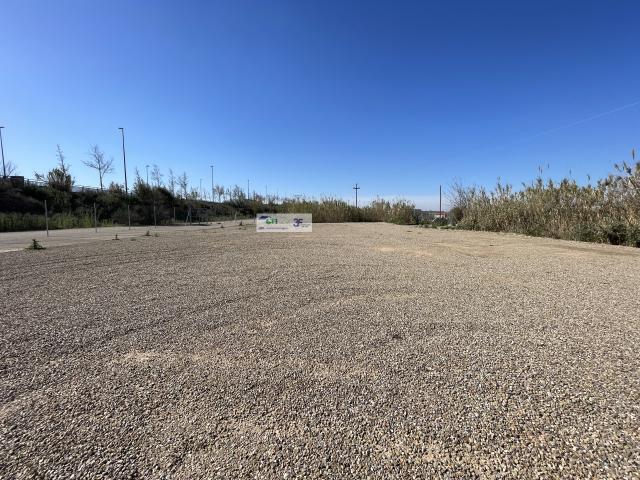 Terreno en alquiler en El Rabal, Zaragoza