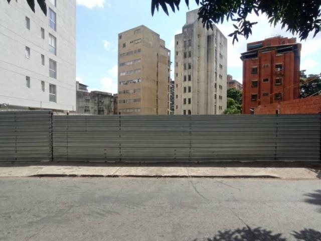 Terreno en alquiler en San Bernardino, Caracas
