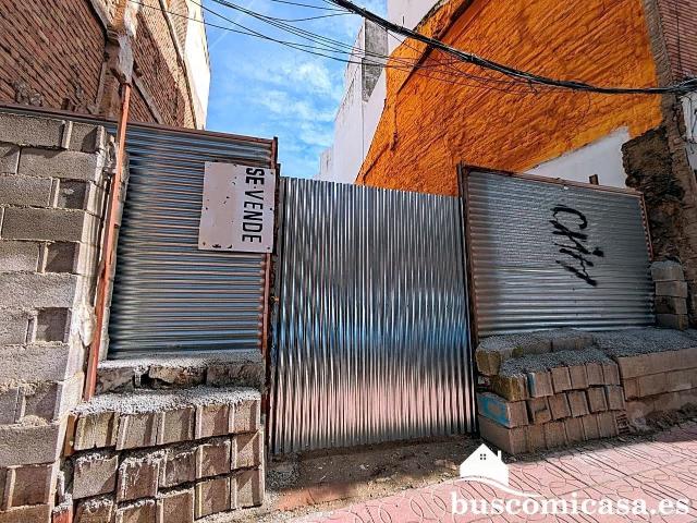 Terreno en venta en Linares, Andalucía