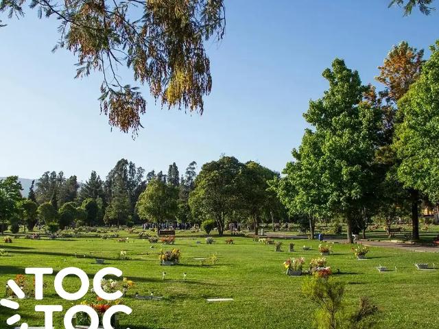Terreno en venta en Huechuraba, Santiago