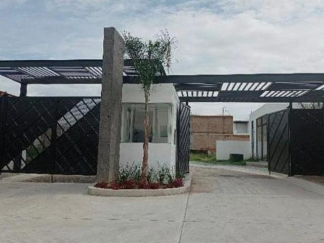 Terreno en lotetta quinta azaleas