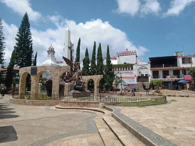 Local Comercial en renta en Ixtapan De La Sal, Estado de México