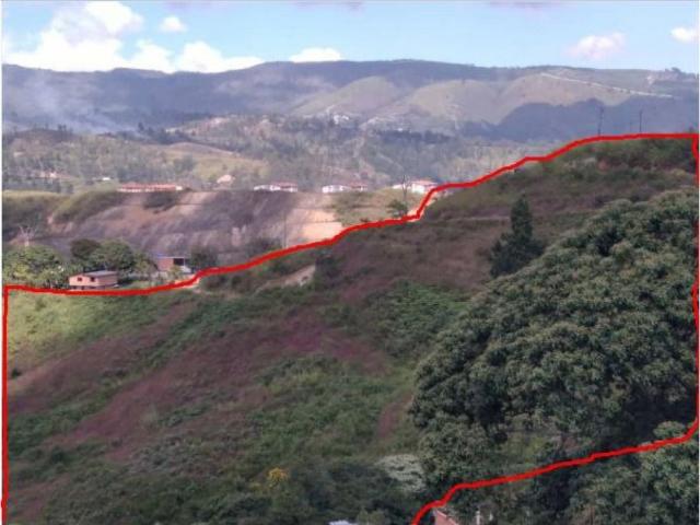 Terreno en venta en Los Teques, Miranda