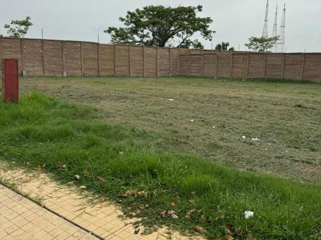 Terreno en venta en Fraccionamiento Plaza Villahermosa, Villahermosa