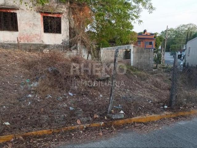 Terreno en venta en Naranjos Amatlán, Veracruz
