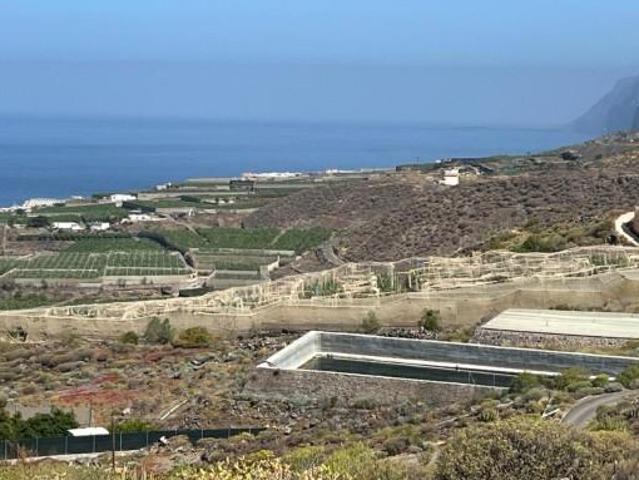 Terreno en venta en Guía de Isora, Canarias