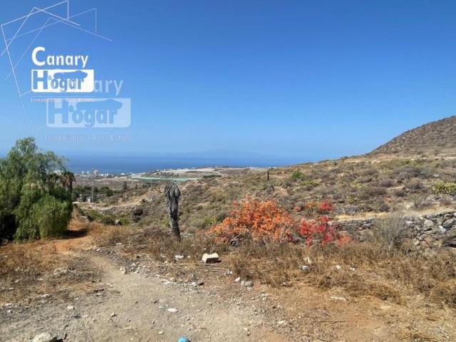 Terreno en venta en Los Cristianos, Arona