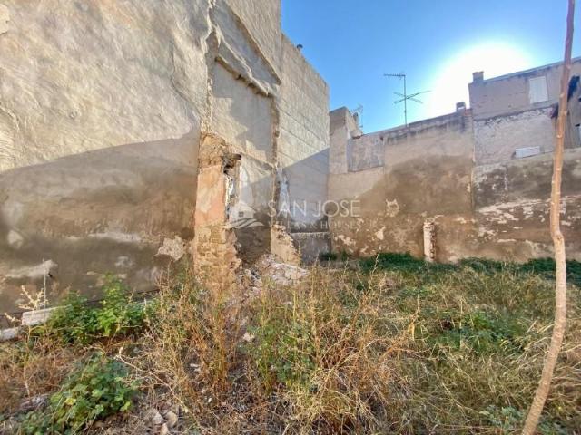 Terreno en venta en les Carolines Baixes, l'Alacantí