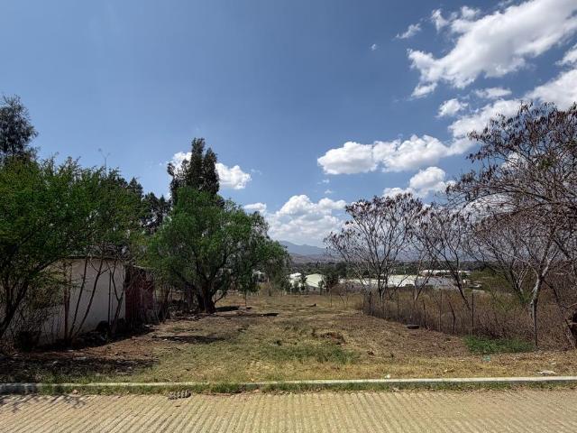 Terreno en venta en San Lorenzo Cacaotepec, Oaxaca