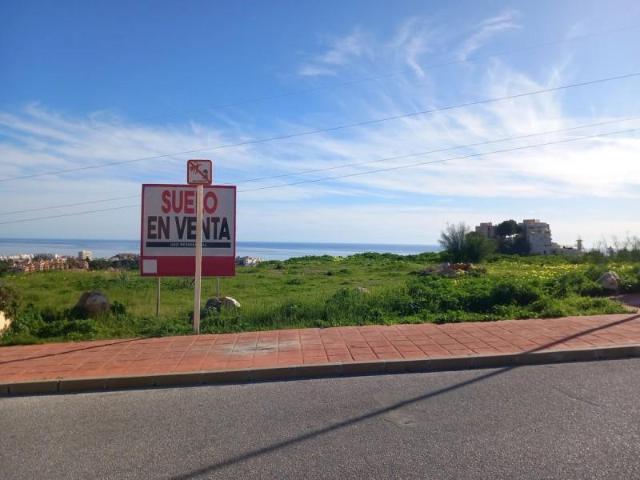 Terreno en venta en La Perla-Torremuelle, Costa del Sol Occidental