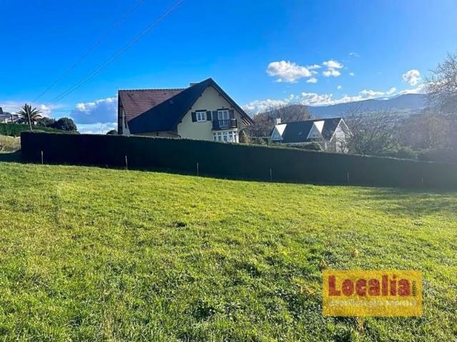 Terreno en venta en Igollo, Camargo