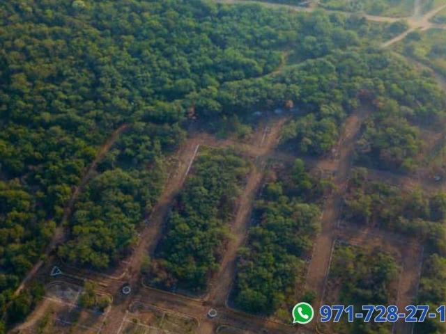 terreno en venta cercano a la playa y el mar en playa azul