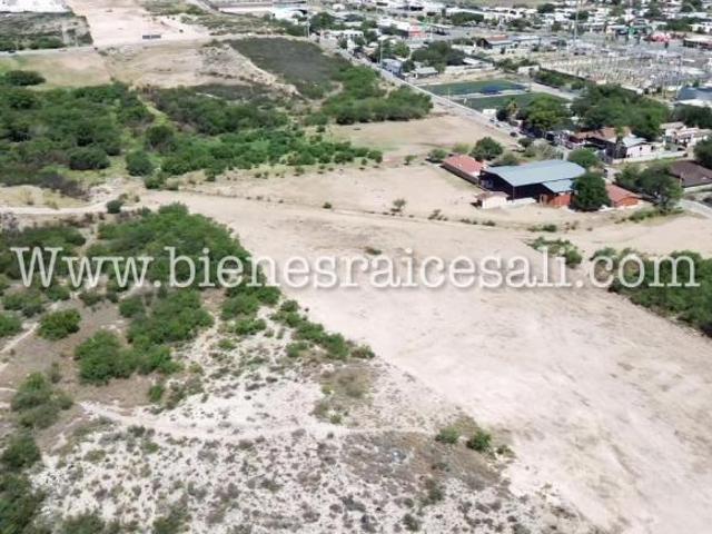 Terreno en Venta, col 28 de junio