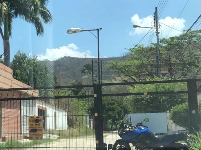 Terreno en venta en Colinas de Guataparo, Valencia