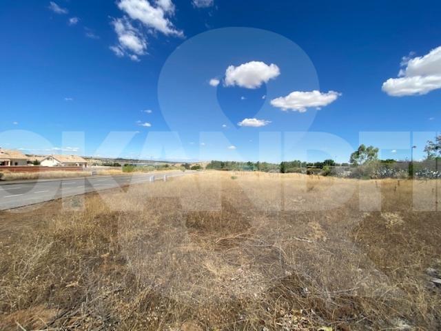 Terreno en venta en Layos, Layos
