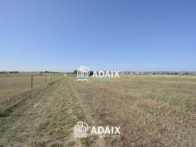 Terreno en venta en Malpartida De Cáceres