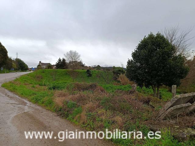 Terreno en venta en Mondariz, O Cruceiro