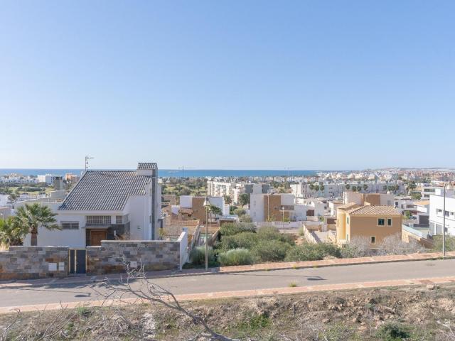 Terreno en venta en El Ejido, Almerimar