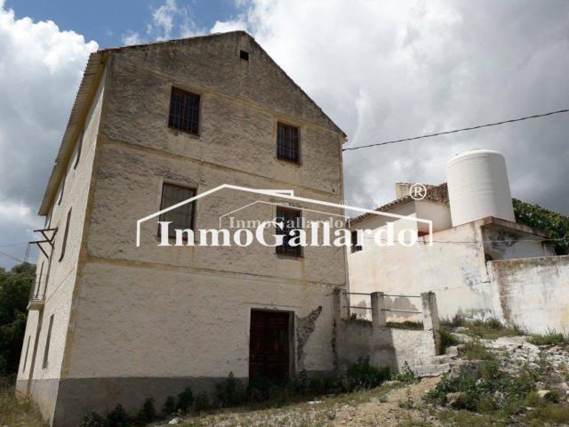 Terreno en venta en Cútar