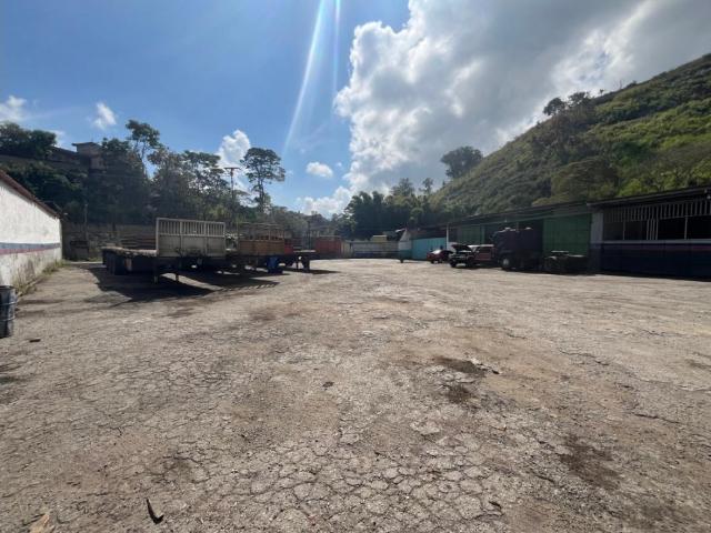 Terreno en venta en Miranda