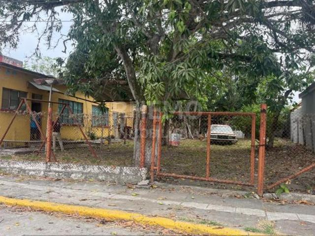 Terreno en Venta El Cuatro, Cerro Azul, Ver