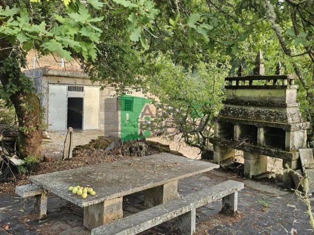 Terreno en venta en Ourense, Galicia
