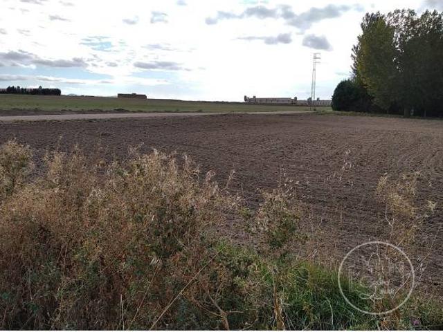 Terreno en venta en Abades, Castilla y León