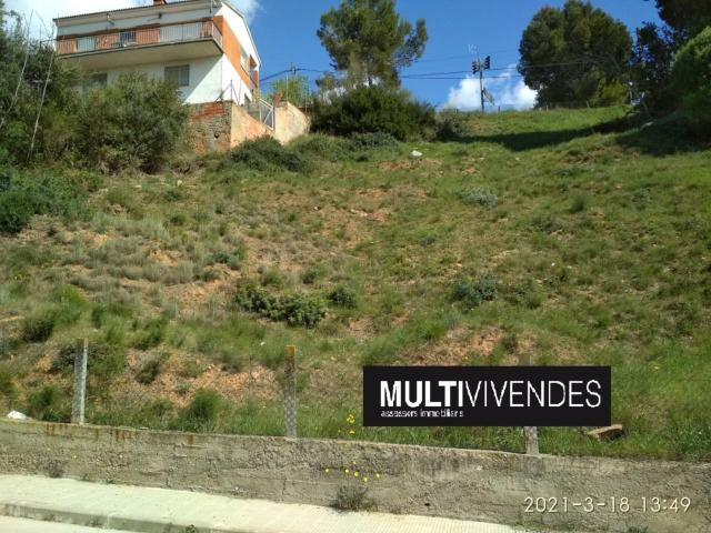 Terreno en venta en Abrera