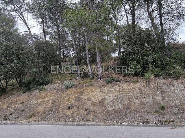 Terreno en venta en Abrera