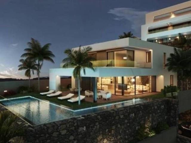 Terreno en venta en Adeje, Canarias