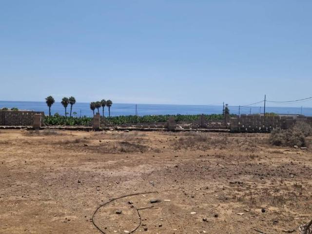Terreno en venta en Adeje