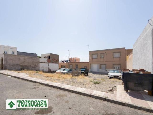 Terreno en venta en Adra, Andalucía