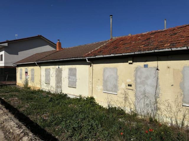 Casa en venta en El Salmoral y Los Cisnes, Aguilar De Campoo