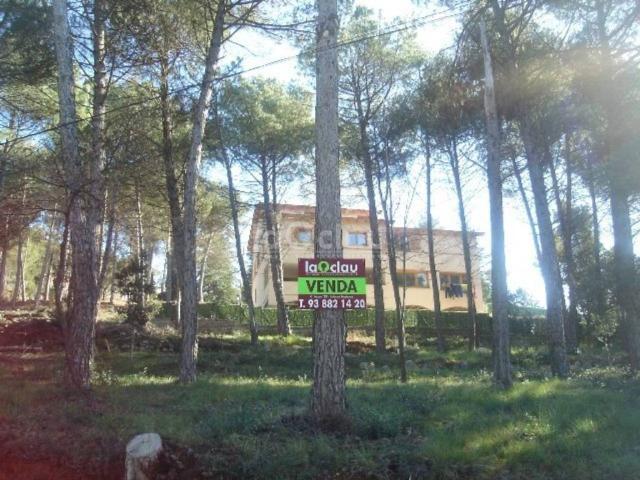 Terreno en venta en Aiguafreda, Barcelona